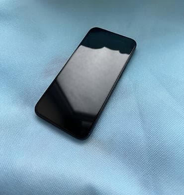 kamer: IPhone 13, 128 GB, Qara, Face ID — 4