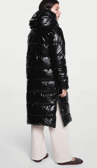 Mango Teen uzun puffer PALTO ENDİRİM OLACAQ - Rəng: qara, parlaq