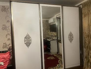 3 qapılı, Güzgülü, Ağ, Taxta, Kupe, Düz dolab