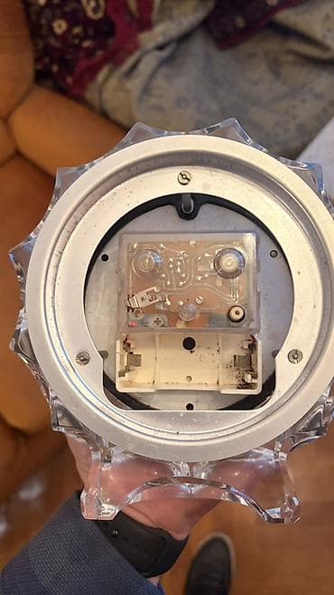 oglan profil sekilleri: Masaüstü saatlar, Elektron, Saniyə əqrəbi — 2