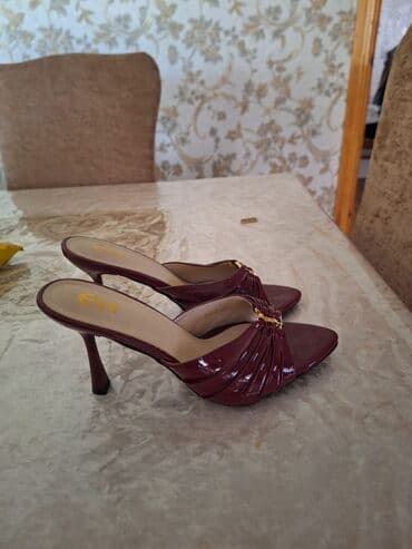 qadınlar üçün ketlər vans old skool: Ölçü: 40, Yeni — 2