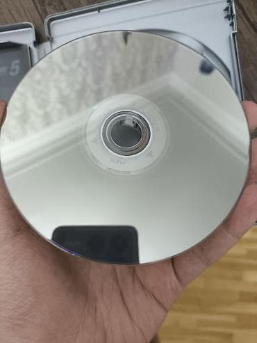 Ev üçün mebel: Məhsul: Gran Turismo 5 – Platinum (PS3, Blu-ray disk) Təsvir: - — 3