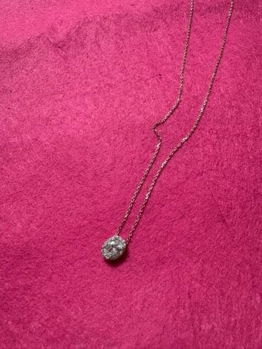 gümüş boyunbag: Zərgərlik seti – 4 fərqli boyunbağı - Qızılı rəngdə zəncir və “M” — 6