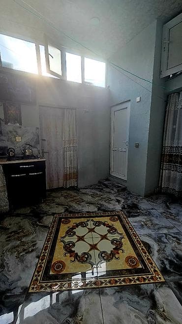 metroya yaxin satilan evler: Keşlə qəs. 5 otaqlı, 120 kv. m, Yeni təmirli — 3