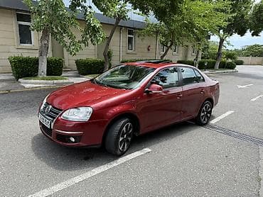 Продажа авто: Volkswagen Jetta: 1.6 л | 2010 г. Седан — 3