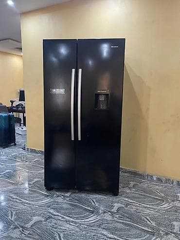 Hisense Side-by-Side soyuducu - Rəng: qara, şaquli iki qapılı
