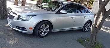 qalik maşın: Chevrolet Cruze: 1.4 l | 2012 il 279000 km Sedan — 7