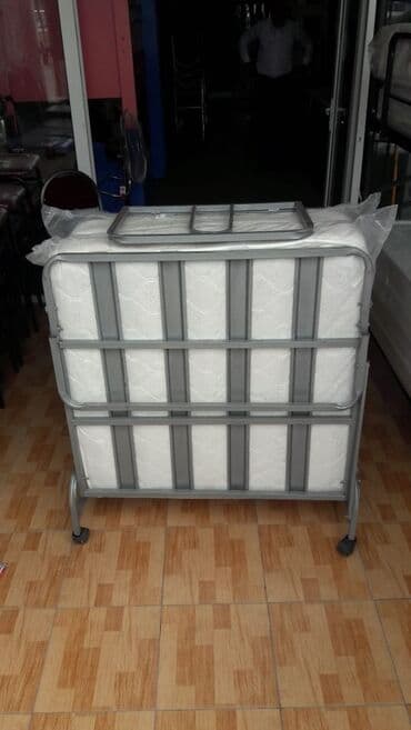 yorğan dosek: Qatlanan çarpayı, matraslı 

Qalınlıq 18sm, 
Ölçü 90*190
Qiymət 220azn — 4