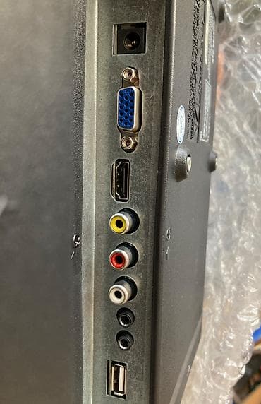 tv box s: Starsat markalı balaca televizor satılır. Demək olarki heç istifadədə — 4