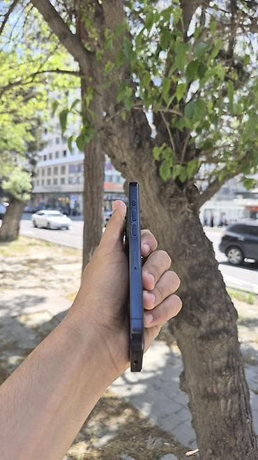 ıpad pro m1: IPhone 15 Pro, 128 GB, Blue Titanium, Face ID — 3
