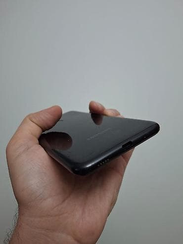 telefon samsug: Samsung Galaxy A11, 32 GB, rəng - Qara, Barmaq izi — 8