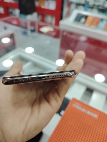 iphone x yigilma: IPhone Xs, 256 GB, Qızılı, Face ID — 3