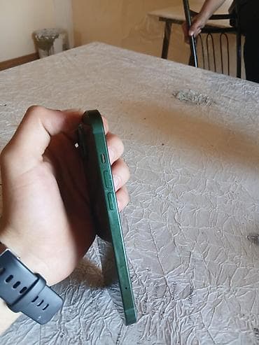 apple 6 plus iphone: IPhone 13, 128 GB, Yaşıl, Simsiz şarj, Face ID, Sənədlərlə — 6