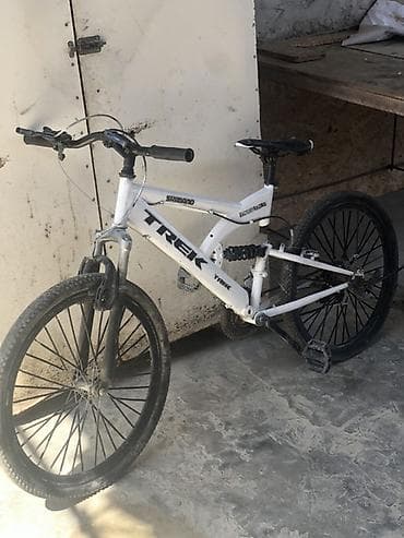 velo motor: Trek markalı dağ velosipedi - Rəng:ağ Velosiped ideal vəziyətdədir — 2