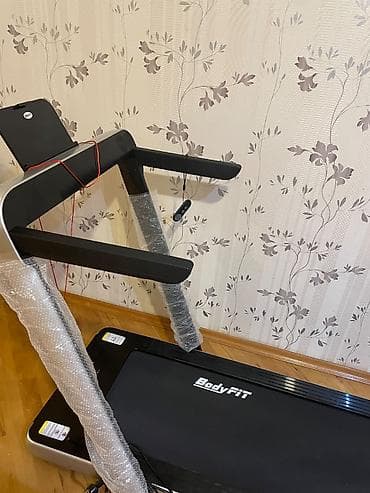 gitara satilir: Body fit brendidi 900 almisam evde 3,4 dəfə istifadə olunub cox az — 3