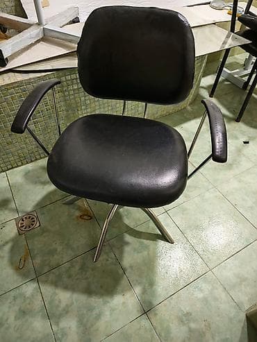 salon kreslosu: Bərbər/kosmetoloji kreslo - Rəng: qara - Material: asan təmizlənən — 4