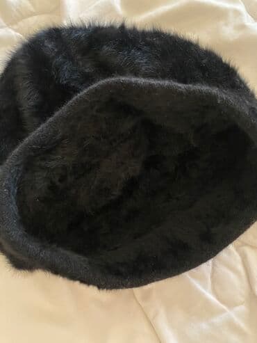 qadınlar üçün toxunma papaqlar: Qara isti saxlayan papaq — 2