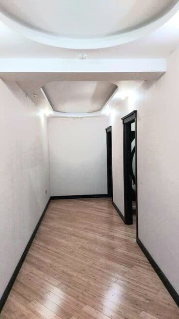 28de kiraye evler: Montində Kosmos y/ kompleksində 18/10 u 3 otaq 136 kv əla təmirli — 3