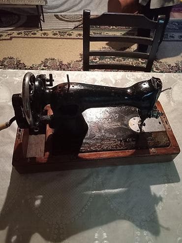 qedim: Satılır: Sovet istehsalı mexaniki tikiş maşını (podolski tipli) — 2