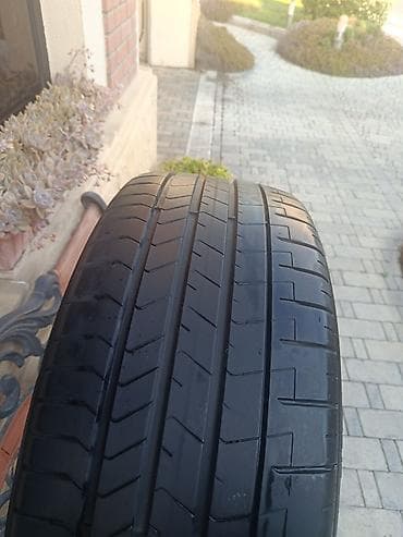 avto disklər: İşlənmiş Şin Pirelli 255 / 45 / R 20 — 7