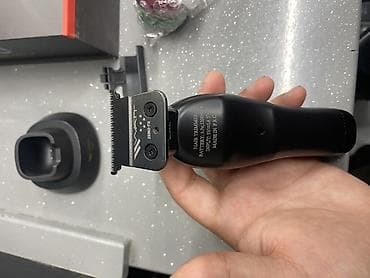 a 23 telefon: Saç qırxan maşın — 3