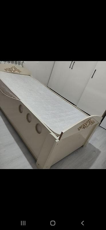sumqayit divan: Bir nəfərlik klassik üslublu çarpayı və döşək dəsti - Ölçü: təxmini — 4