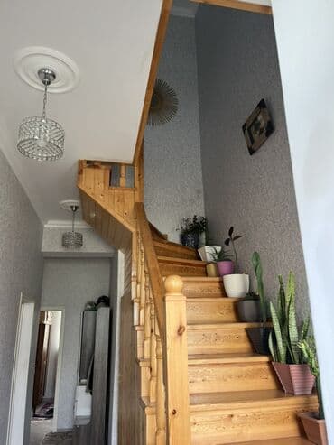 Mənzillər: 5 otaqlı, 150 kv. m, Yeni təmirli — 4