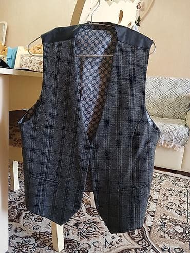 crop geyim: SÜVARİ kişi kostyumu 550 manata alinib cemi bir defe geyinilib - — 8