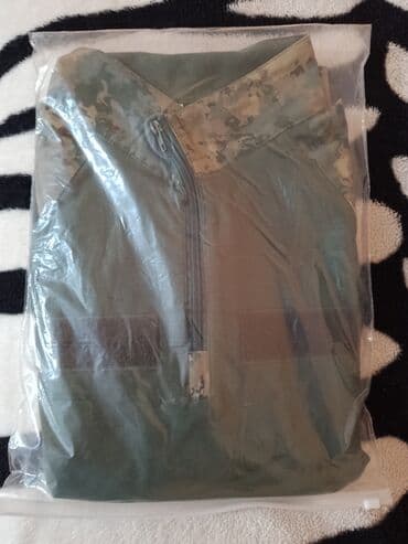 Taktiki hərbi köynək - Rəng: zeytun yaşılı, yaxa və çiyin hissəsində