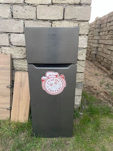 iphone platasi qiymeti: Soyuducu evden satiş 4 aydir alinib. Cox az islenib.defros Temirde — 1