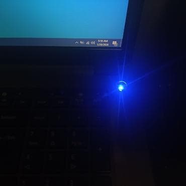 micro card 32gb: Intel Core i5, 8 GB, 15.4 " — 4