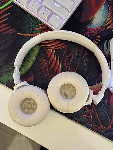 ucuz bluetooth qulaqlıq: JBL 520BT on-ear simsiz qulaqlıq Xüsusiyyətlər: - Brend: JBL - Rəng — 2