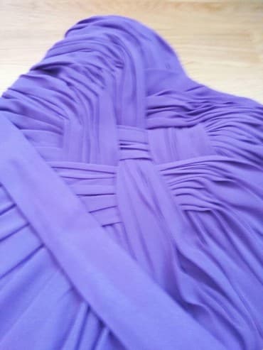 Paltolar: Don ziyafət geyimi Bənövşəyi rəngli ziyafət donu.1dəfə geyinilib.Alza — 2