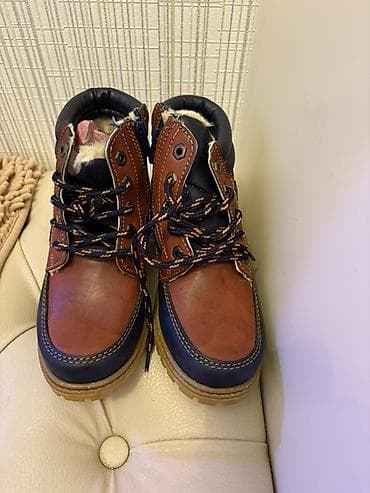 sari batinka: Uşaq üçün qış botları – WORKERS marka - Ölçü: 34 (dabanın iç — 2