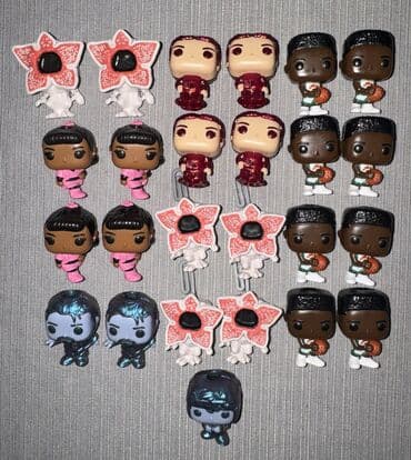 ayla uşaq alemi instagram: Kinder joy Stranger Things fiqurlari satilir. Adi Will ile barter — 1