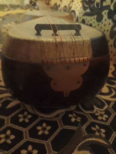 Akkordeonlar: Tar uçebnidir üzü simləri ve tacı deyişlmelidir 100 manatadır isdeyen — 5