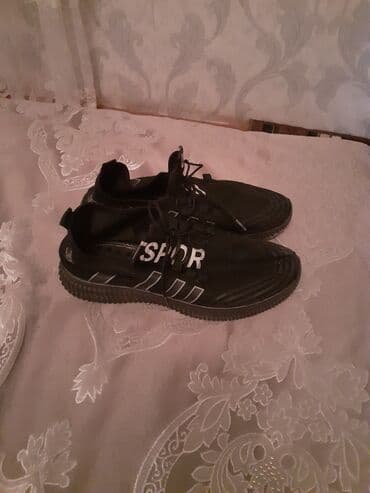 kişi üçün çimərlik ayaqqabısı: Kişi ayaqqabıları dəsti 4cutdu razmerler 40 hamisi bir yerde satilir — 8