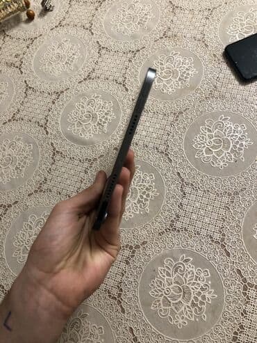 samsung tab s5e qiymeti: Apple iPad (Space Gray) – kompakt planşet Xüsusiyyətlər: - 8.3 düymə — 7