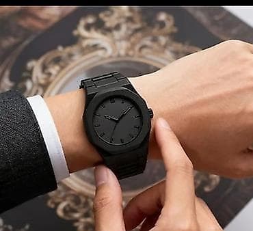 swatch black coat: Kvars mexanizmalı klassik qol saatları – kvadrat korpuslu modellər — 8