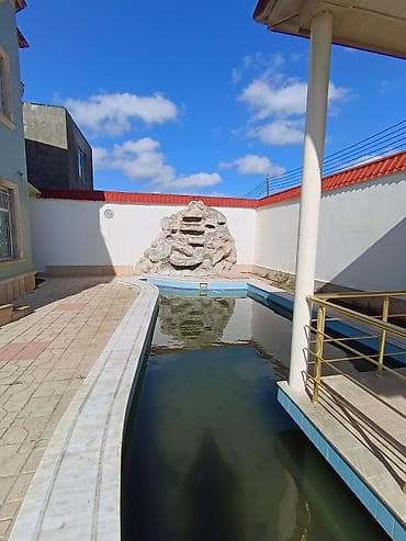 Продажа дач: Баку, Пос. Говсаны, 300 м², 8 комнат, С бассейном, Комби, Газ, Электричество — 2