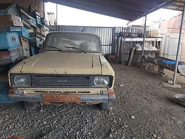 pirus satışı: AZLK Moskvich 2140 sedan - Kuzov: 4 qapılı, bej rəng - Mühərrik: ön — 3