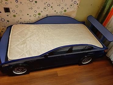 Oğlan üçün, Maşın-çarpayı — 4