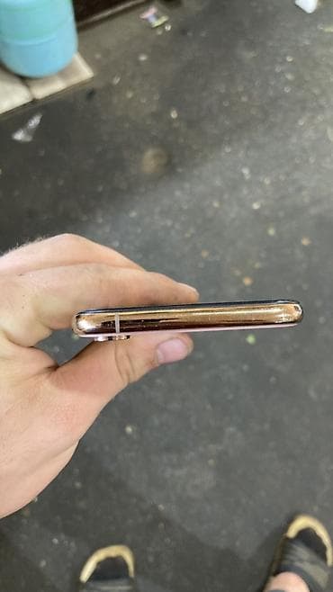 philips xenium 9@9s: IPhone Xs, 256 GB, Qızılı, Face ID — 3