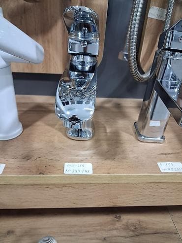 Parlaq xrom örtüklü lavabo qarışdırıcısı - Tip: Təkqollu (monomiks)