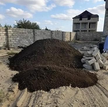 Məhsul: Qara torpaq (landşaft və bağçılıq üçün) Təsvir: - Təbii, qida