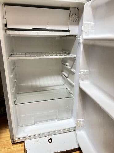 Qabyuyan maşınlar: İşlənmiş Mini Orvica Soyuducu Satılır, rəng - Gümüşü, Dolab içi — 2