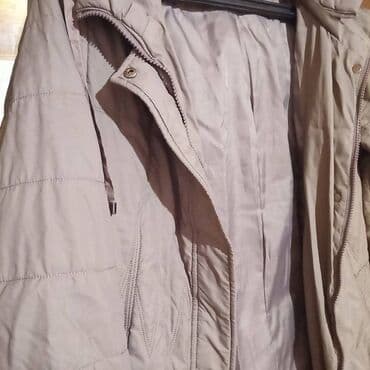 kapşonka: Balonka kurtka. Razmer: 40.Kapşonkalı.Zamoklu.Uzun (dizdən) — 2