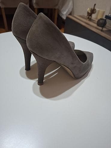 Tuflilər: Tuflilər, Stradivarius, Ölçü: 38, rəng - Boz, İşlənmiş — 1