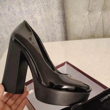 qadin sapaskileri: Rizano qadın tuflisi 35razmer - Rəng: qara, laklı parıltılı üst - — 2