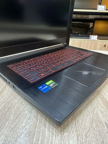 notebook altlığı: İşlənmiş MSI, 15.6 ", Intel Core i5, 512 GB, Ödənişli çatdırılma — 3